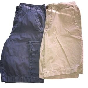 Bundle of two Men's Shorts Old Navy/Penguin SZ‎ 32